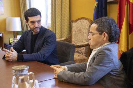 Reunión que el ministro Bustinduy ha mantenido este jueves con Jesús Martín, Director General de Dererchos de las Personas con Discapacidad