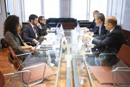 Reunión de Pablo Bustinduy con el Foro de la Contratación Socialmente Responsable