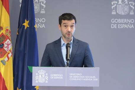 Bustinduy durante la rueda de prensa