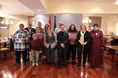 Bustinduy con Plena Inclusión