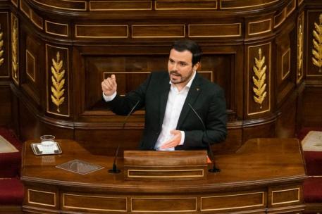 El ministro de Consumo, Alberto Garzón, comparece en el Pleno del Congreso de los Diputados y defiende los PGE 2022