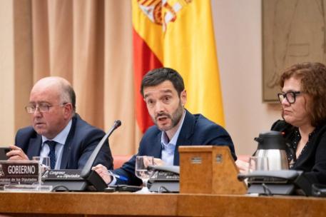 Pablo Bustinduy en la comisión